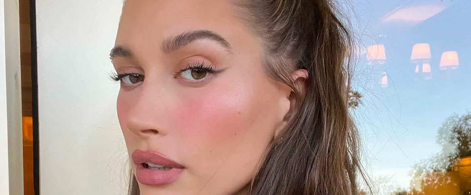 _0017_Get That Sun-Kissed Flush with Summer Tints